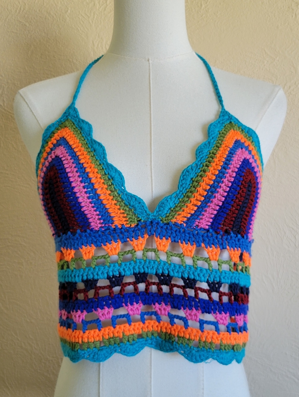 Wowo | Multicolor Crochet Crop Tpp
